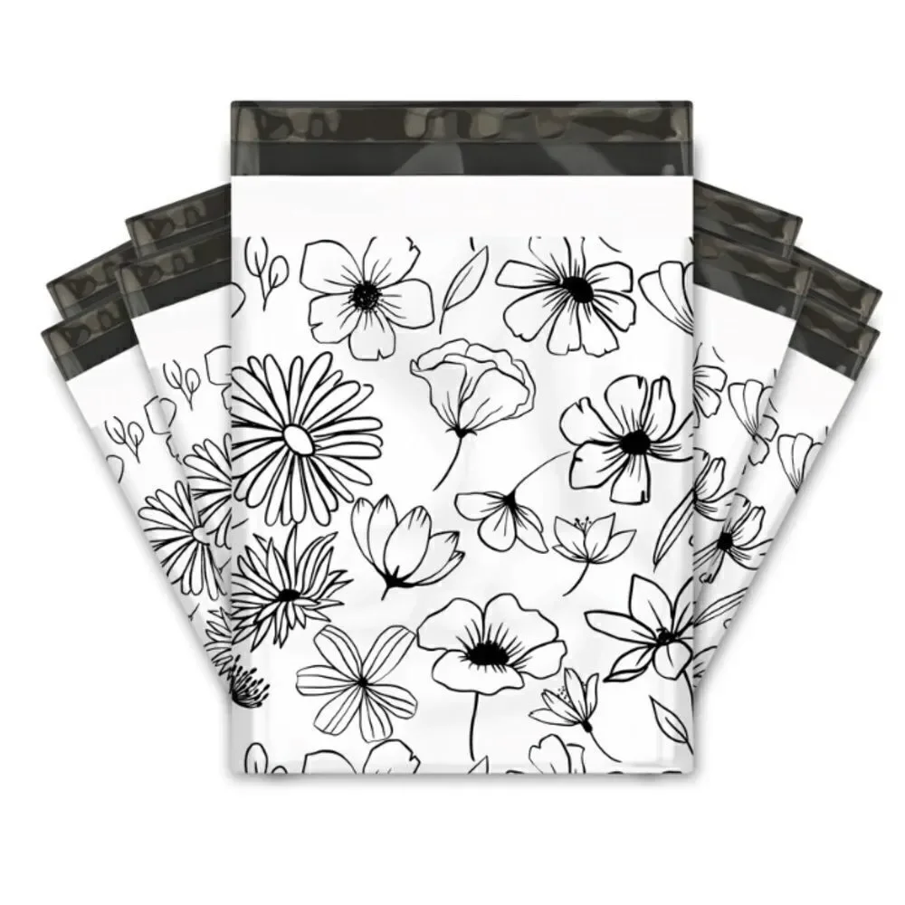 Poly mailers mix